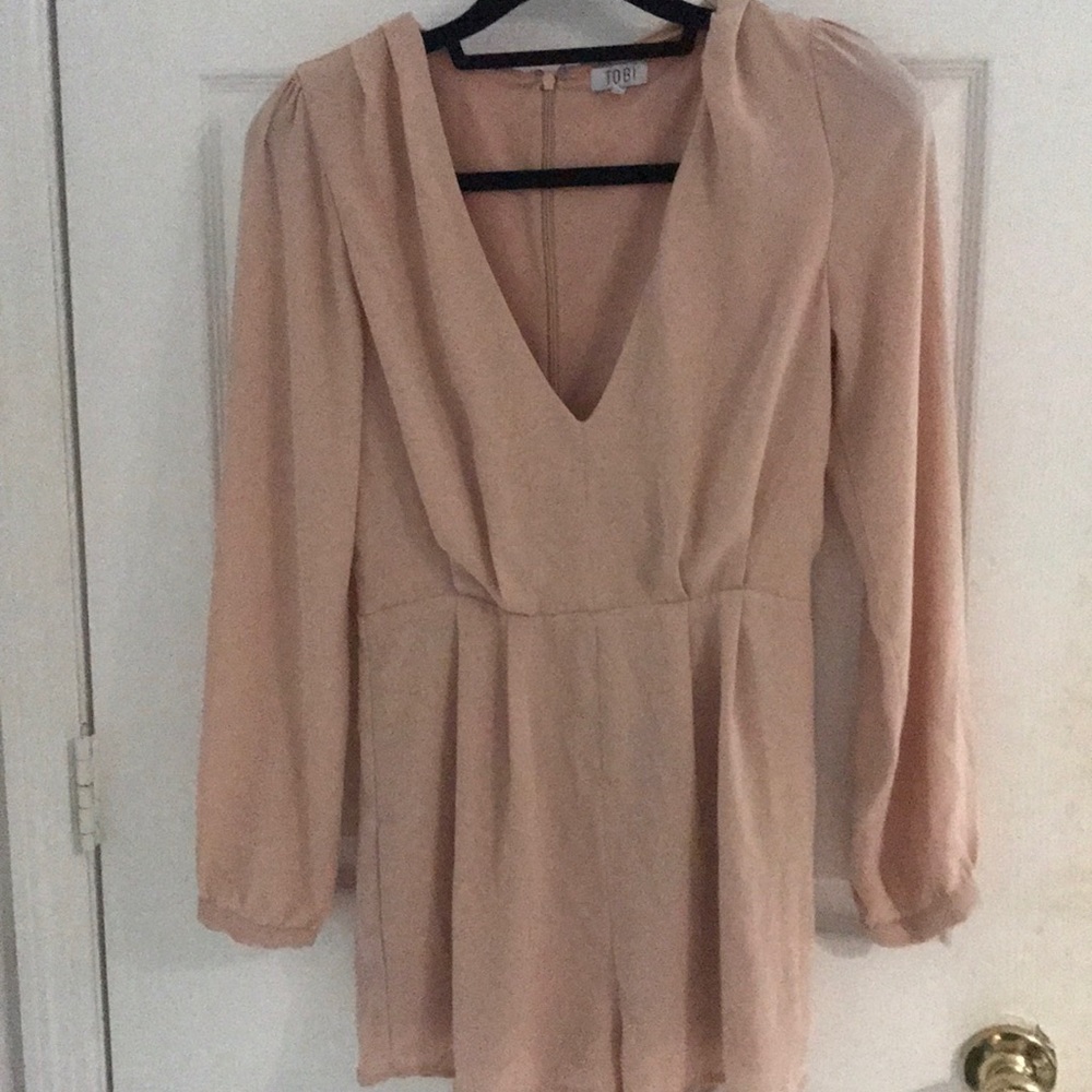 NWT Tobi light pink/tan long sleeve romper